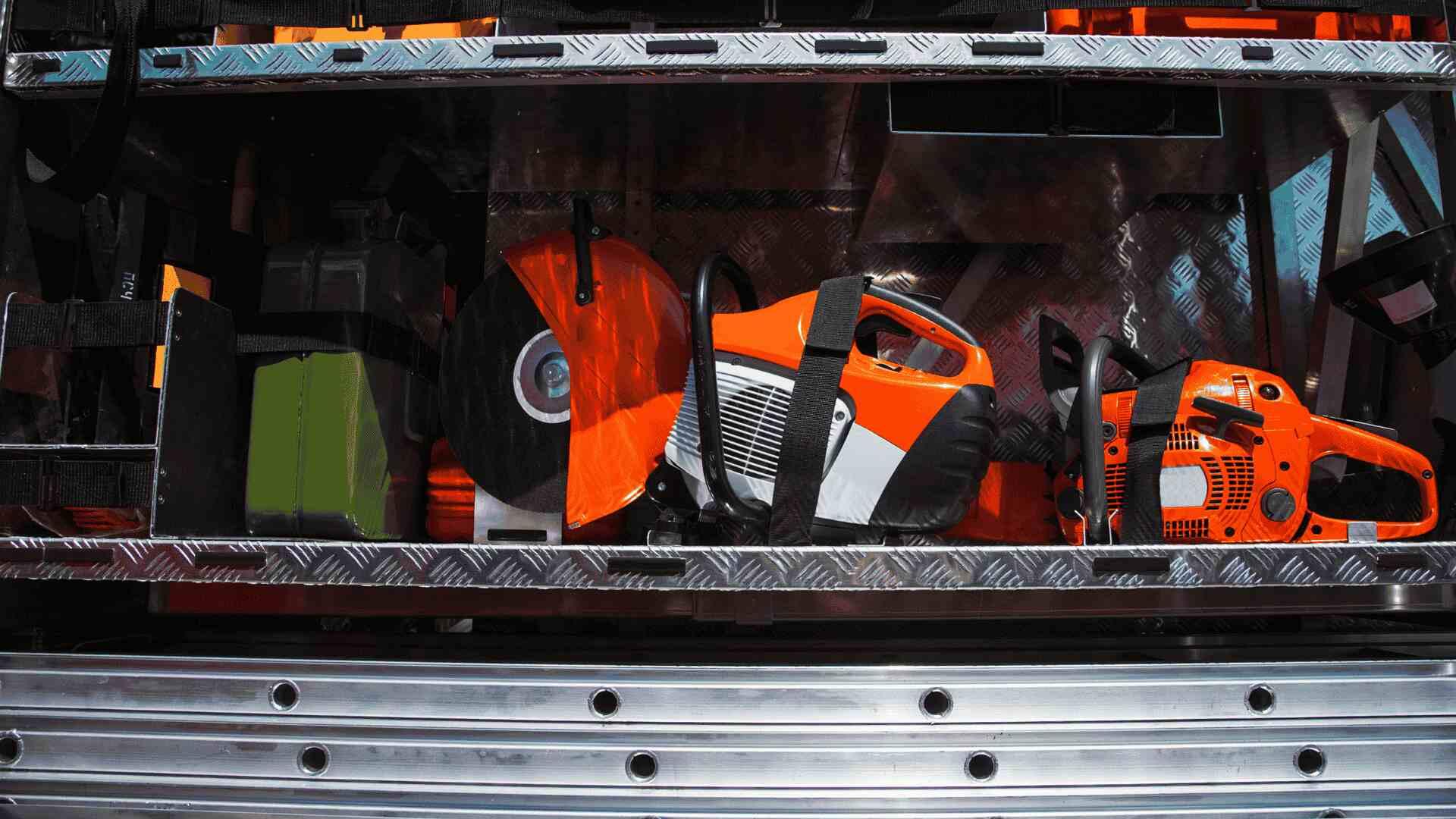 TRANSPORT D’OUTILS EQUIPEMENTS DE CHANTIER LAC SAINT-JEAN